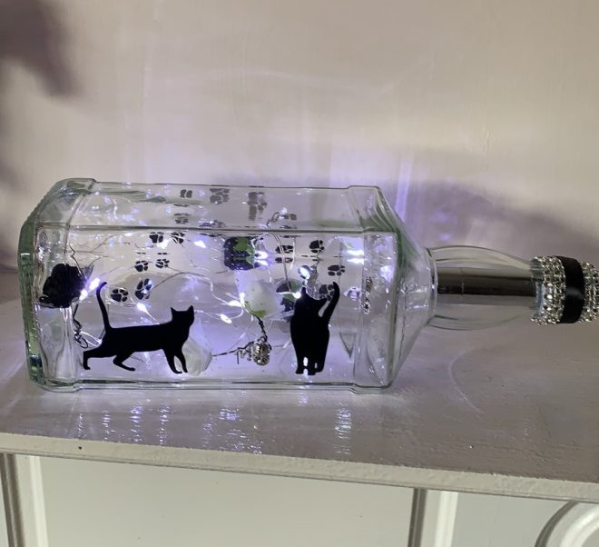Bottle Cats and Paws £8 Bottle Cats and Paws £8