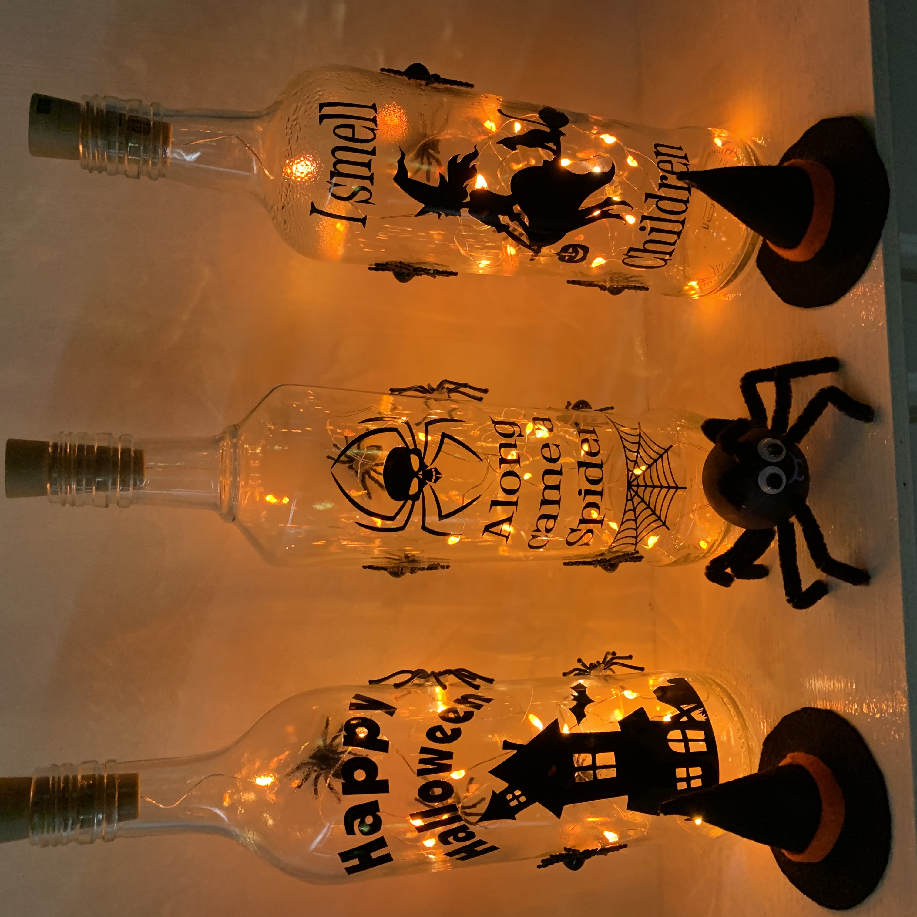 Bottle Halloween1 £8