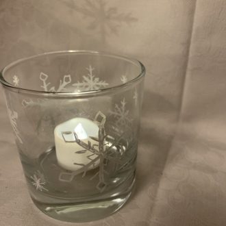 Tealight Chistmas Snowflake A £2.50 each £4 Pair
